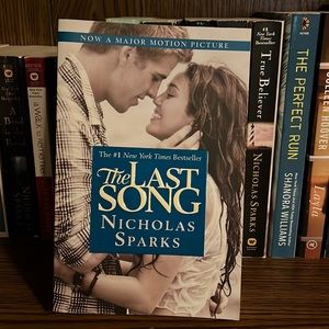 The last song by Nicholas sparks
